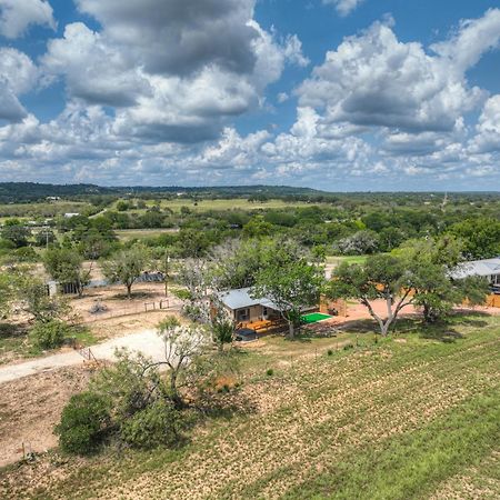 Sage: Peaceful Hill Country Retreat With Hot-Tub! Villa Fredericksburg Eksteriør bilde